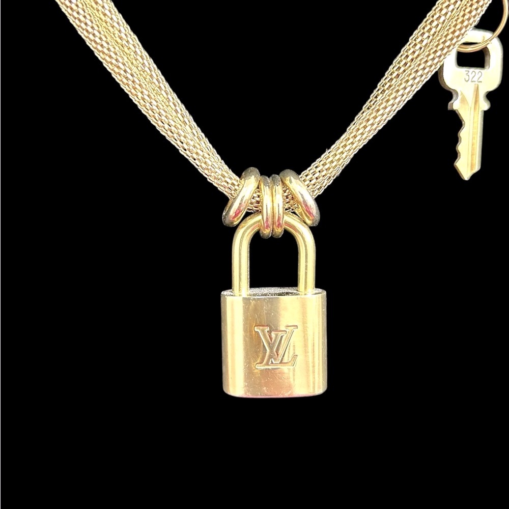 LOUIS VUITTON Padlock & Key w/Vintage Unbranded 24K Gold Filled Double Necklace - Picture 5 of 10